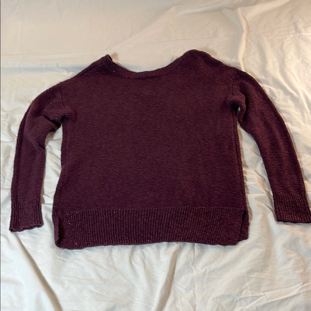 American Eagle Outfitters Rich Burgundy V-Neck Sweater Size Small - Picture 8 of 11